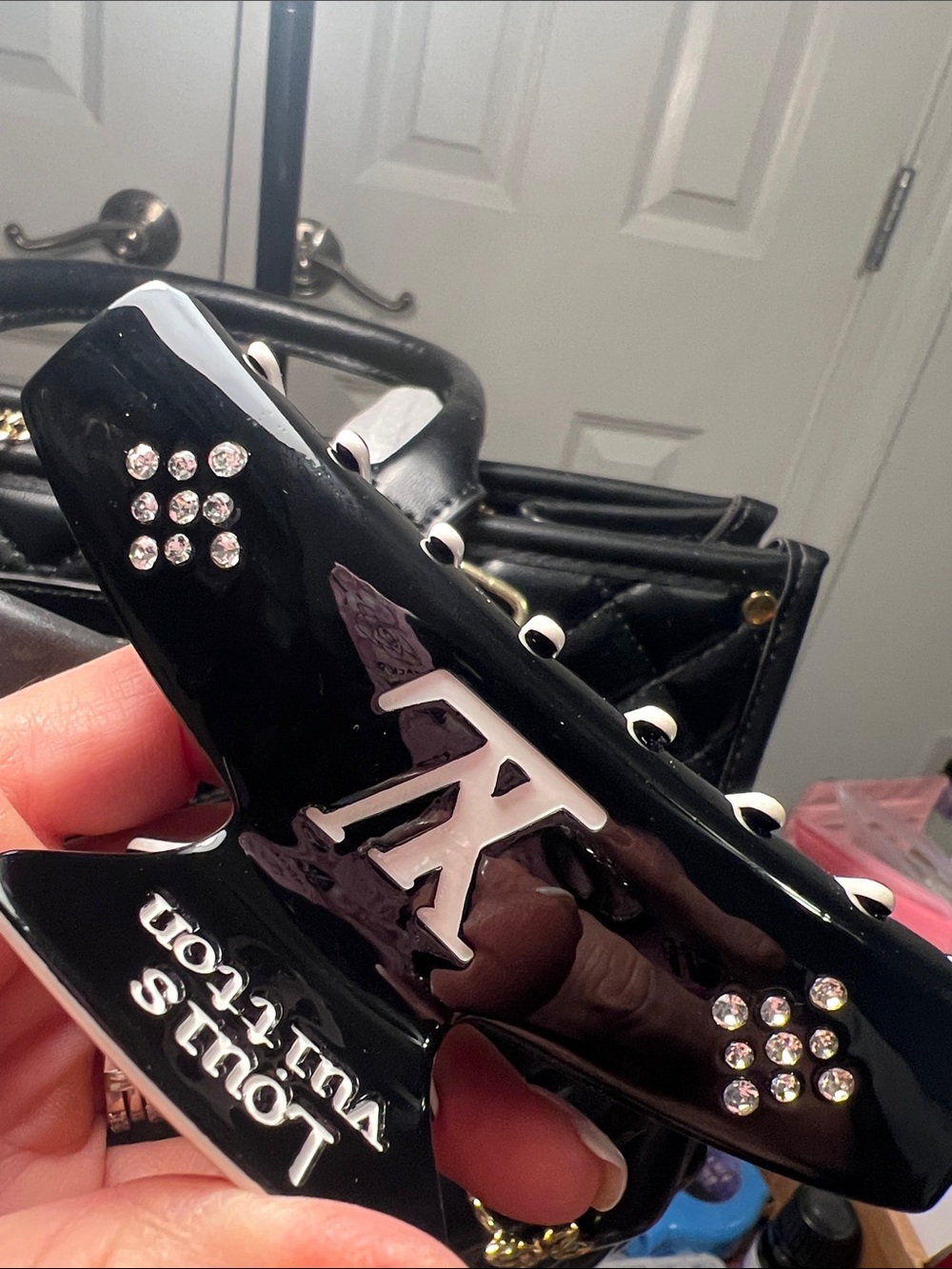 Black Logo Crystal Hair Claw - Picture 4 of 4